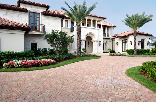 Best Permeable Paver Driveway  in Garden City, KS