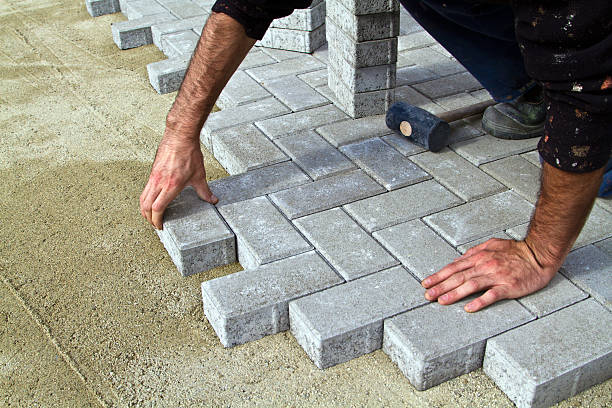 Professional Driveway Pavers in Garden City, KS